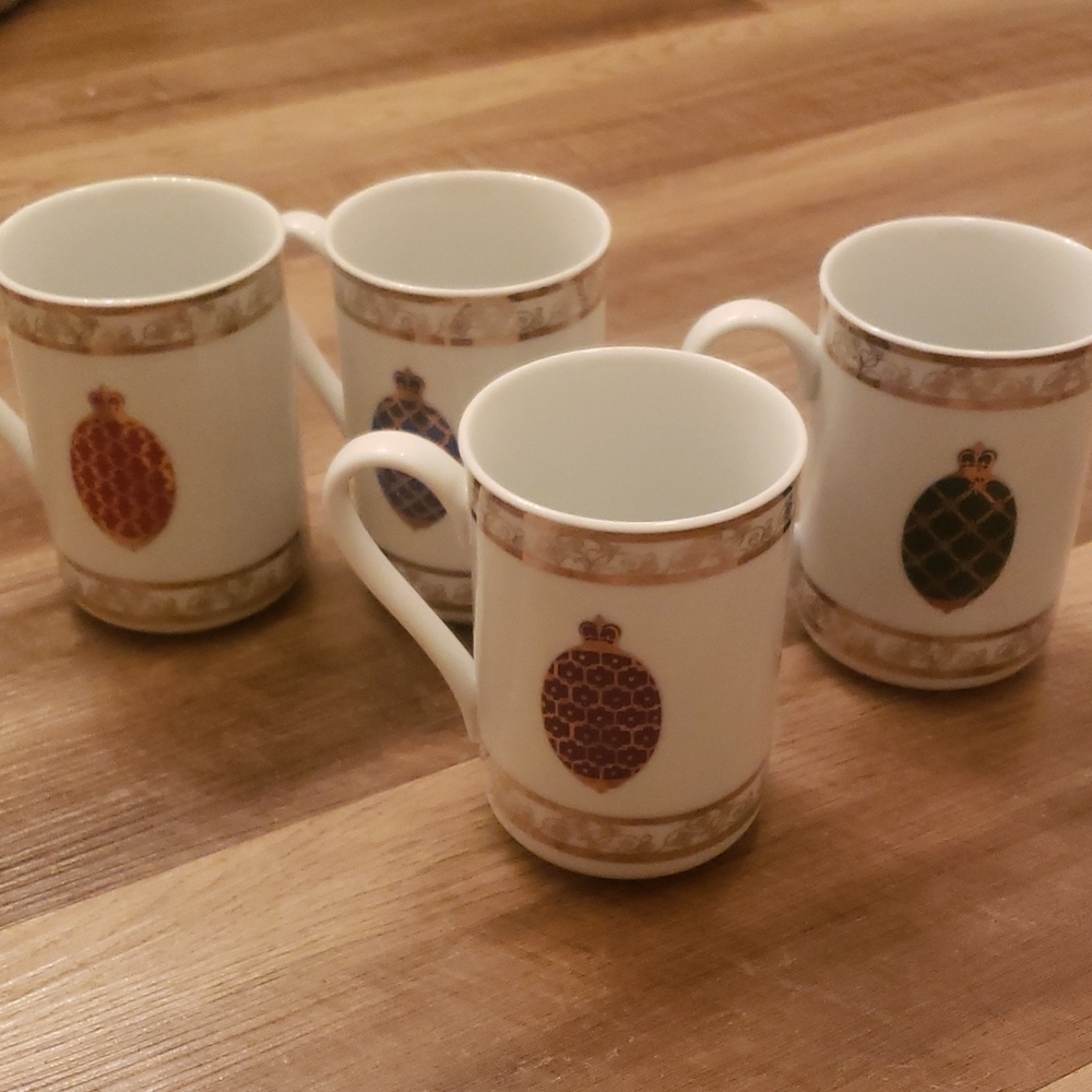 Formalities Imperial Egg Collwction by baum bros. Mug Set 4